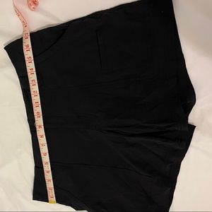 Lucy shorts. Black. Medium.